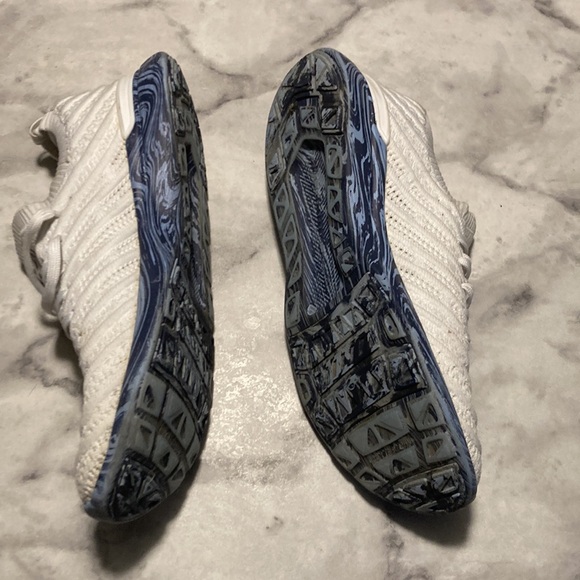 APL - Picture 8 of 15